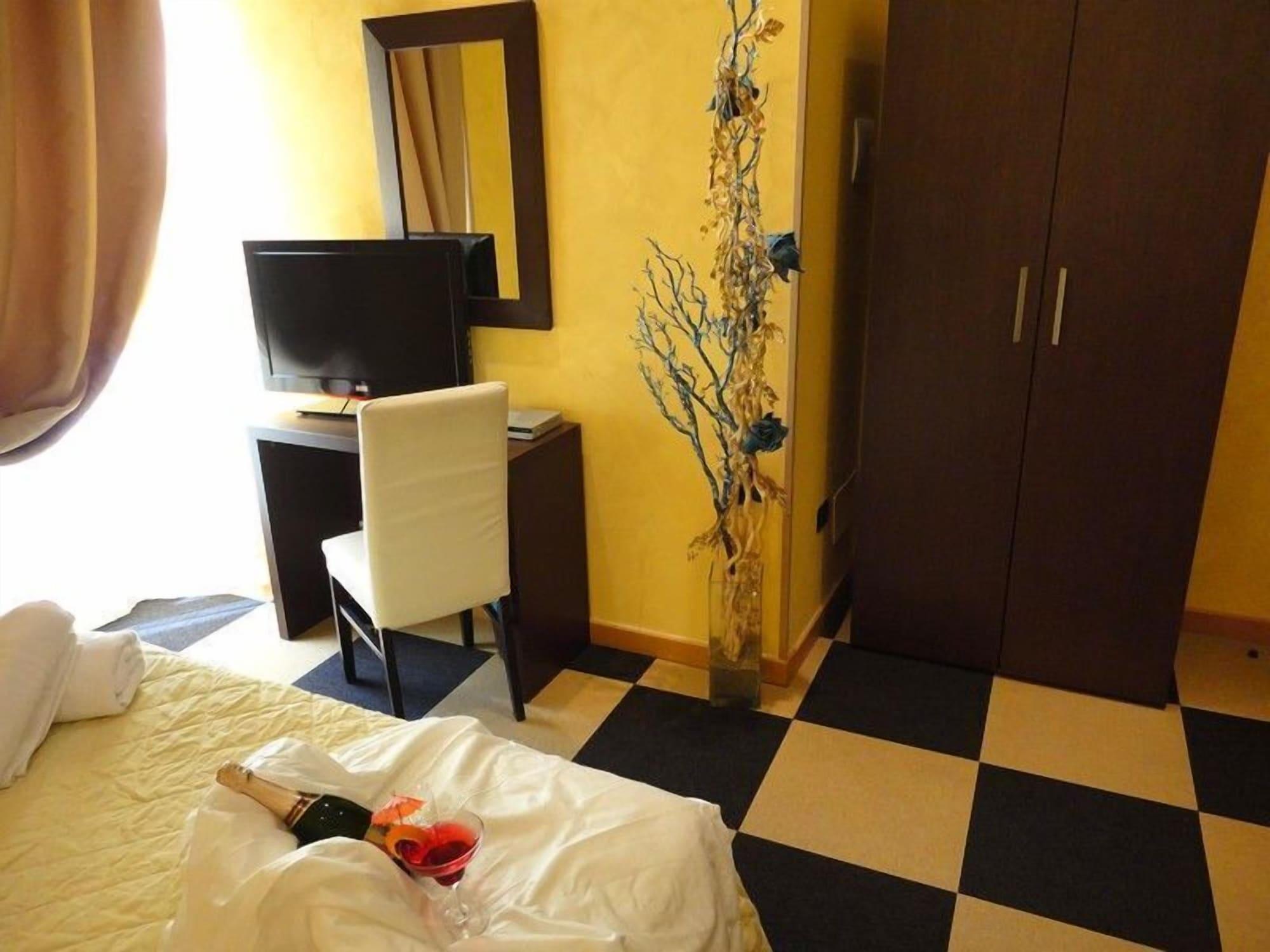 Memole Inn Sanremo Luaran gambar