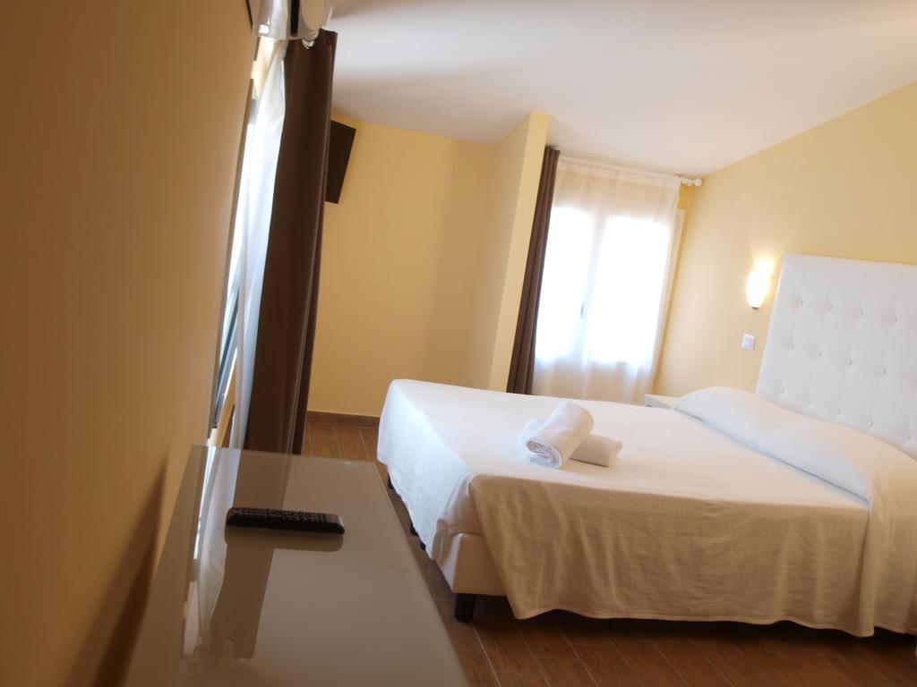 Memole Inn Sanremo Luaran gambar